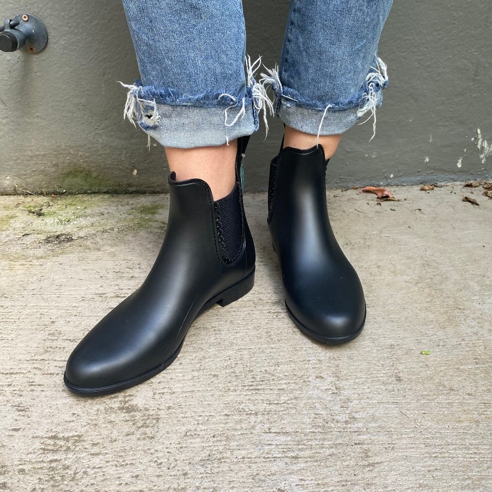 Jack Rogers Black Rain Booties - Size 10